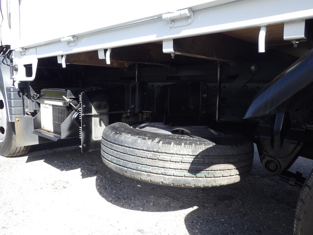 日産アトラス平ボディ小型（2t・3t）[写真32]