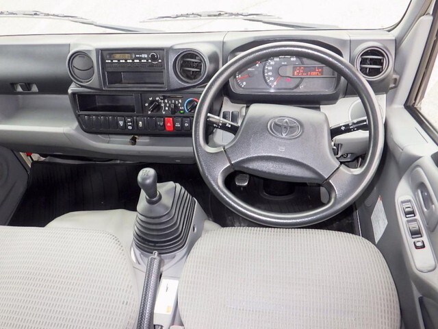 トヨタトヨエースその他の形状小型（2t・3t）[写真11]