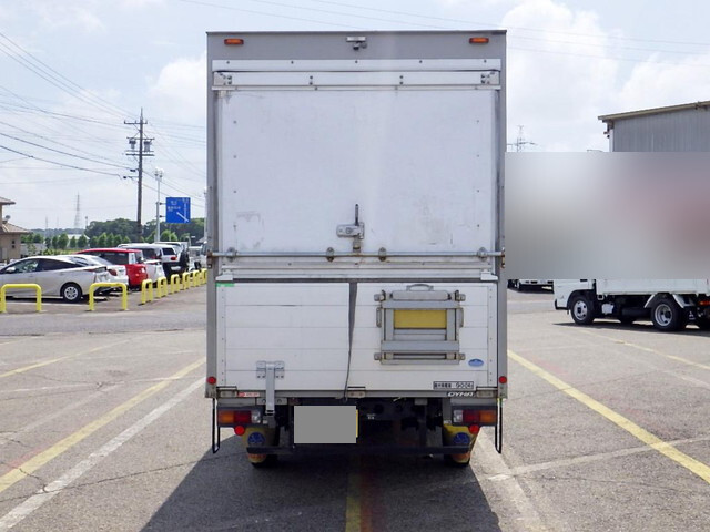 トヨタダイナパネルバン小型（2t・3t）[写真06]