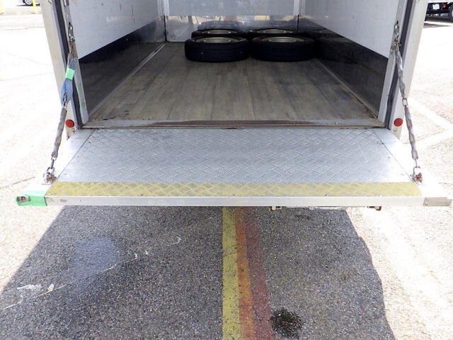 トヨタダイナパネルバン小型（2t・3t）[写真09]