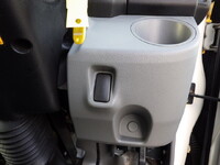 日野デュトロ平ボディ小型（2t・3t）[写真14]