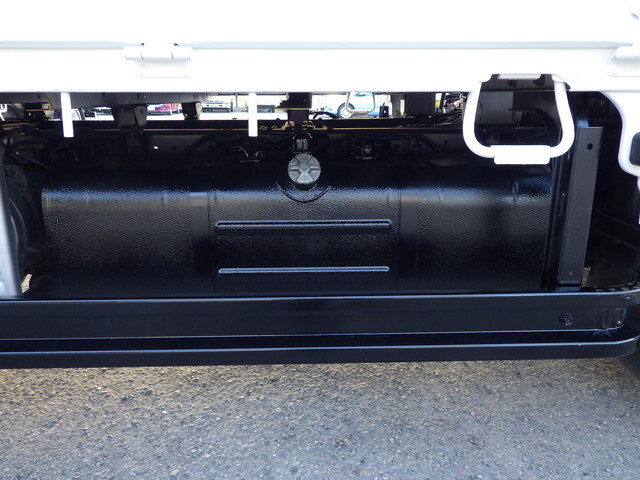 日野デュトロ平ボディ小型（2t・3t）[写真30]