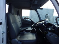 日野デュトロ平ボディ小型（2t・3t）[写真09]