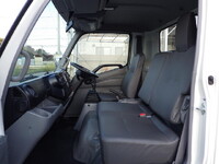 日野デュトロ平ボディ小型（2t・3t）[写真10]