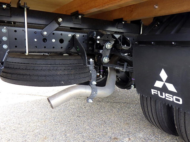 三菱ふそうキャンターアルミブロック小型（2t・3t）[写真22]