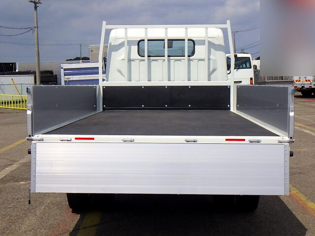 三菱ふそうキャンターアルミブロック小型（2t・3t）[写真29]