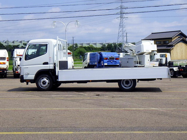 三菱ふそうキャンターアルミブロック小型（2t・3t）[写真06]