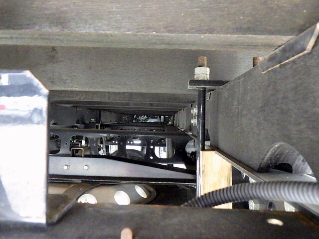 いすゞフォワード幌車中型（4t）[写真31]