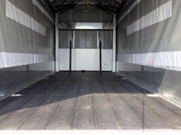 いすゞフォワード幌車中型（4t）[写真09]