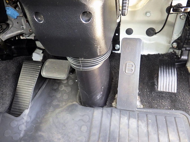 三菱ふそうファイターコンテナ専用車中型（4t）[写真19]