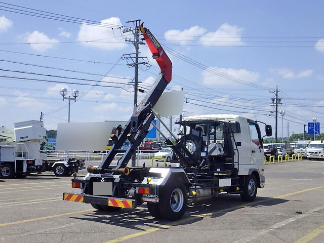 三菱ふそうファイターコンテナ専用車中型（4t）[写真02]