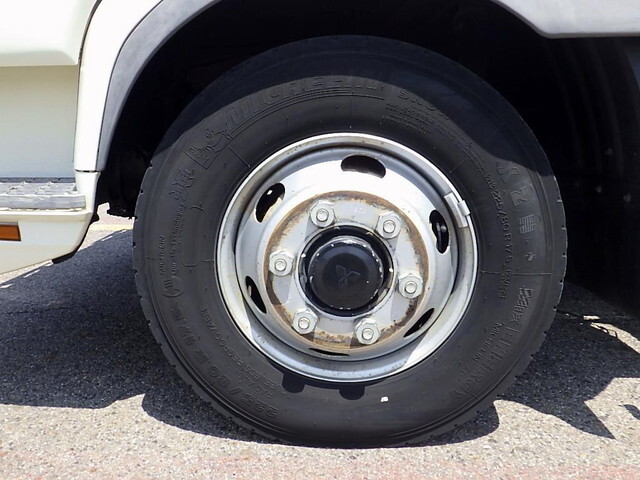 三菱ふそうファイターコンテナ専用車中型（4t）[写真22]