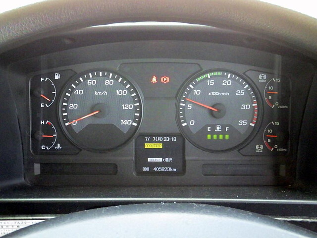 三菱ふそうファイターコンテナ専用車中型（4t）[写真40]