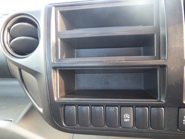 日野デュトロ平ボディ小型（2t・3t）[写真23]