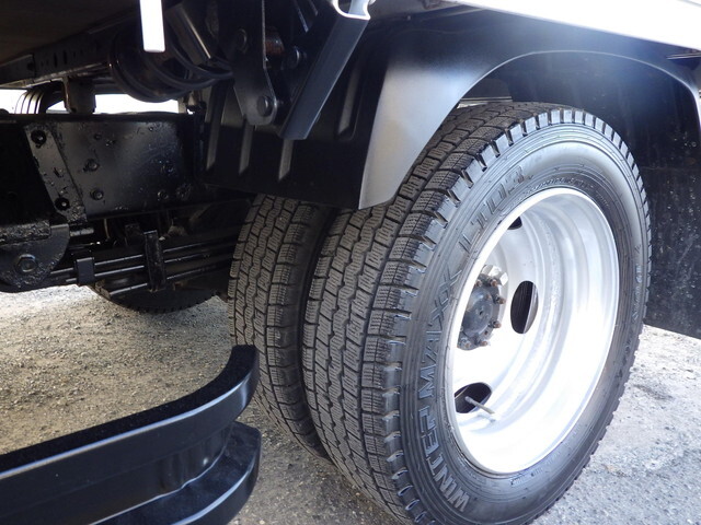 日野デュトロ平ボディ小型（2t・3t）[写真30]