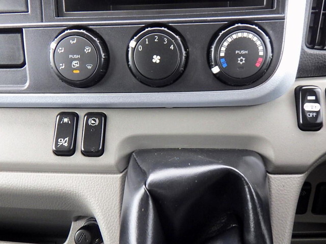 三菱ふそうキャンターアルミブロック小型（2t・3t）[写真19]