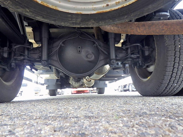 三菱ふそうキャンターアルミブロック小型（2t・3t）[写真28]