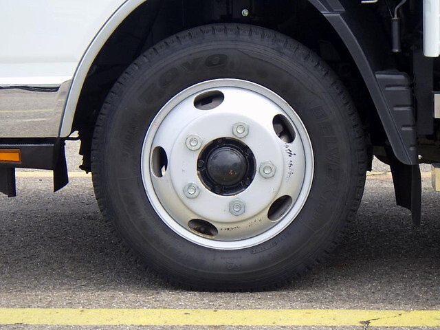 三菱ふそうキャンターアルミブロック小型（2t・3t）[写真31]