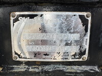 いすゞフォワードコンテナ専用車増トン（6t・8t）[写真23]