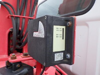 三菱ふそうキャンタークレーン3段小型（2t・3t）[写真12]