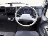 三菱ふそうキャンタークレーン3段小型（2t・3t）[写真21]