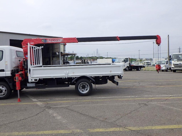 三菱ふそうキャンタークレーン3段小型（2t・3t）[写真38]