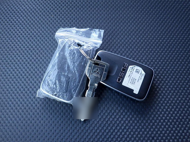 三菱ふそうキャンターダンプ小型（2t・3t）[写真19]