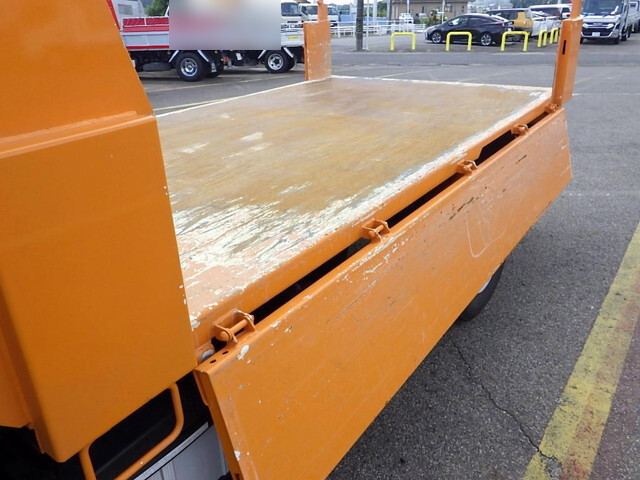 三菱ふそうキャンターダンプ小型（2t・3t）[写真20]
