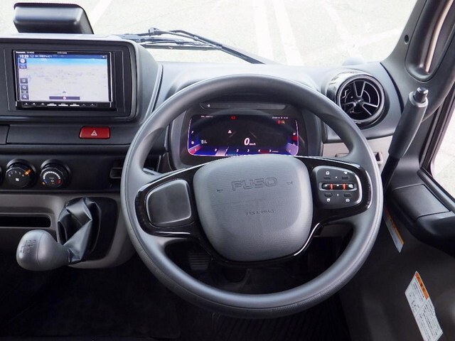 三菱ふそうキャンターダンプ小型（2t・3t）[写真24]