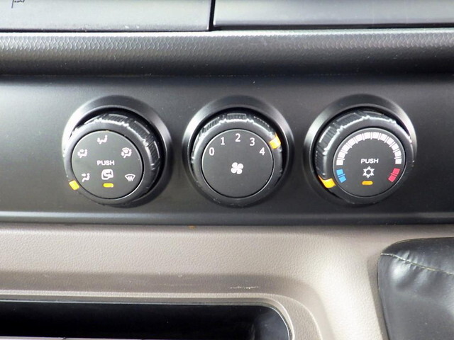 三菱ふそうキャンターダンプ小型（2t・3t）[写真30]