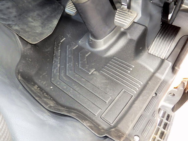 三菱ふそうキャンターダンプ小型（2t・3t）[写真31]