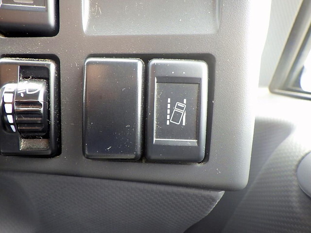 いすゞエルフアルミブロック小型（2t・3t）[写真16]