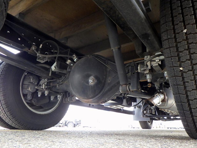 いすゞエルフアルミブロック小型（2t・3t）[写真21]