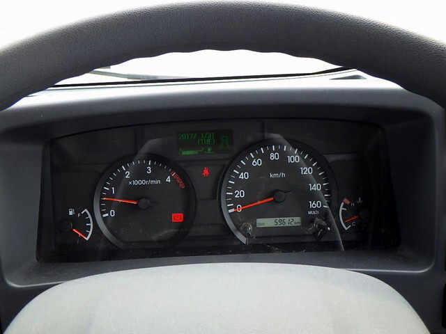 いすゞエルフアルミブロック小型（2t・3t）[写真38]