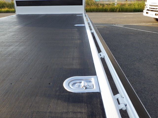 日野デュトロ平ボディ小型（2t・3t）[写真21]