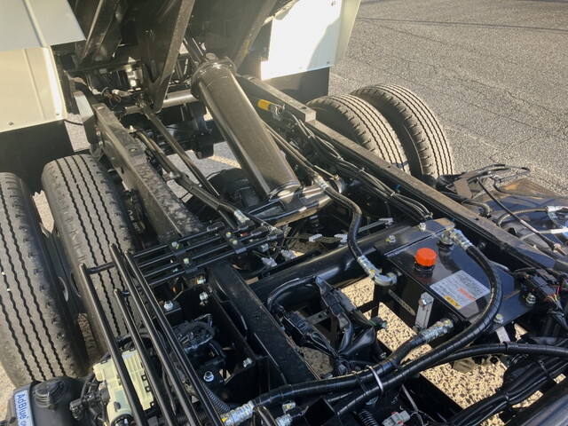 三菱ふそうキャンターローダーダンプ小型（2t・3t）[写真17]