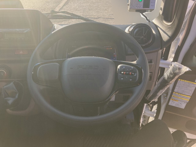 三菱ふそうキャンターローダーダンプ小型（2t・3t）[写真31]