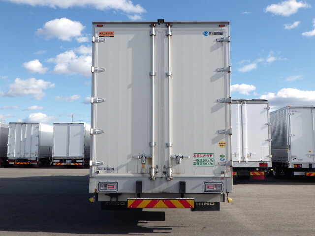 日野プロフィアアルミウイング大型（10t）[写真10]