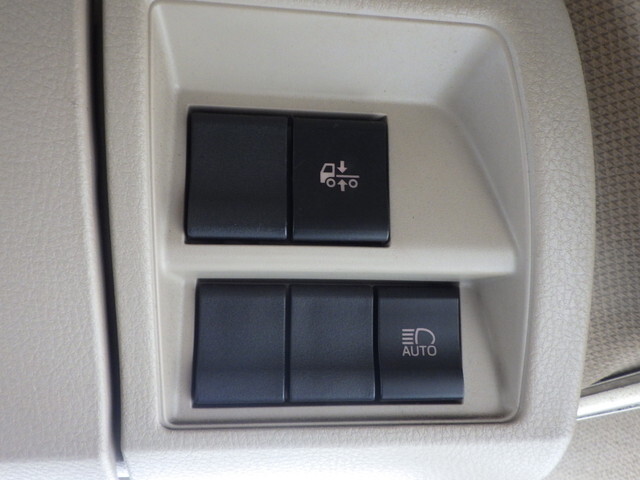 日野プロフィアアルミウイング大型（10t）[写真21]