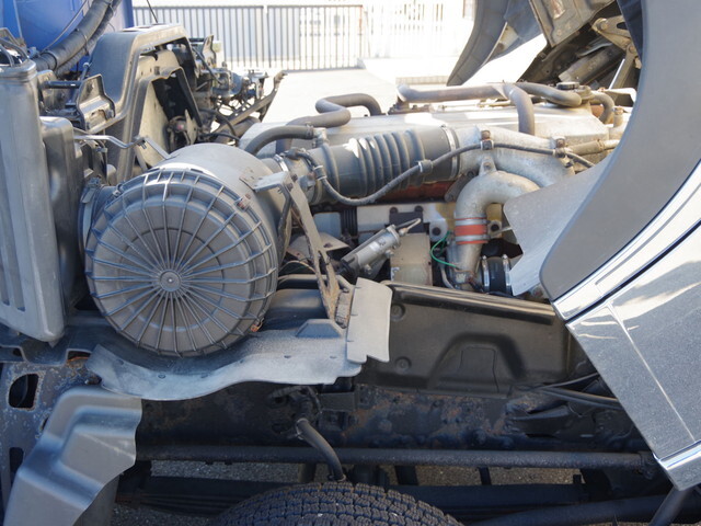 日野プロフィアセルフクレーン4段大型（10t）[写真26]