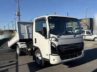 いすゞエルフローダーダンプ小型（2t・3t）[写真01]