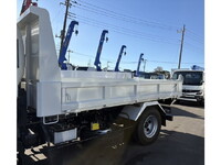 いすゞエルフローダーダンプ小型（2t・3t）[写真09]