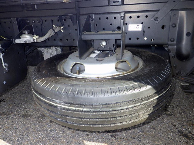 いすゞエルフ冷凍車（冷蔵車）小型（2t・3t）[写真37]