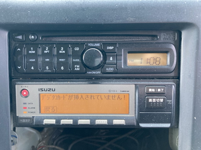 いすゞギガアルミウイング大型（10t）[写真36]