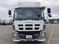 いすゞギガアルミウイング大型（10t）[写真08]