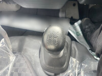 いすゞエルフアルミバン小型（2t・3t）[写真36]