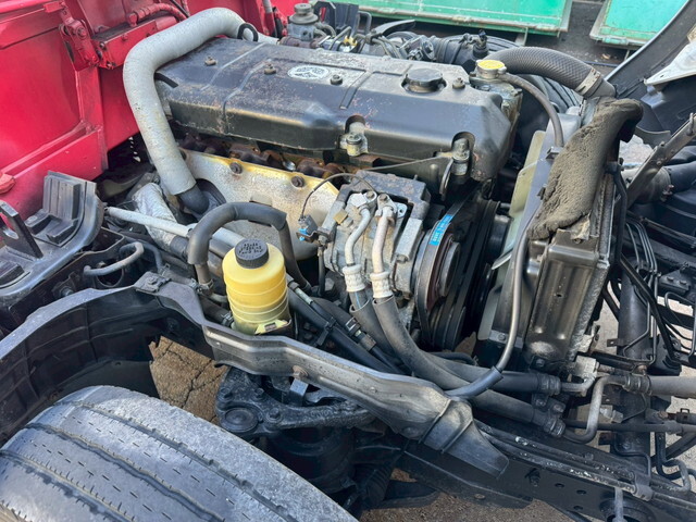 マツダタイタンクレーン4段小型（2t・3t）[写真30]