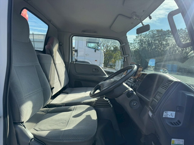 マツダタイタンクレーン4段小型（2t・3t）[写真35]