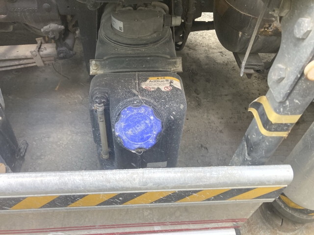 日野プロフィアコンクリートポンプ車大型（10t）[写真24]