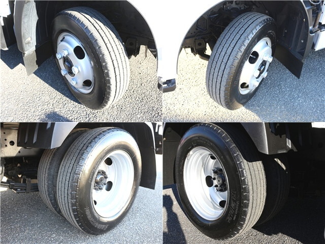 日野デュトロ平ボディ小型（2t・3t）[写真15]